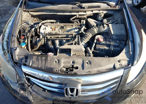 2011 Honda Accord 2.4 Se z USA, uszkodzony, nr VIN 1HGCP2F64BA138266